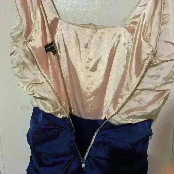 Express design‎ studio dress - Picture 5 of 10